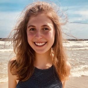 Meet your Posher, Una